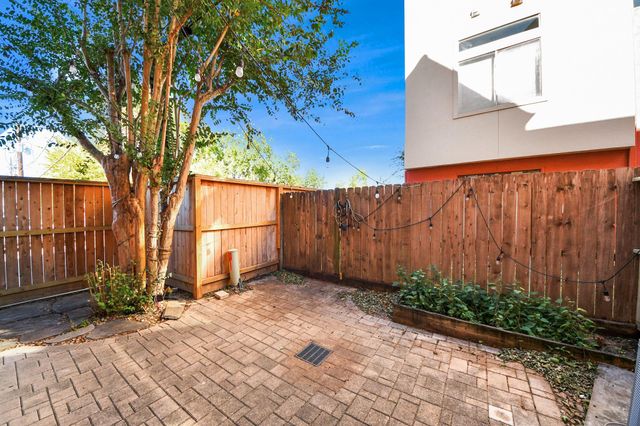 2436 Bissonnet Street 8, Houston, TX 77005