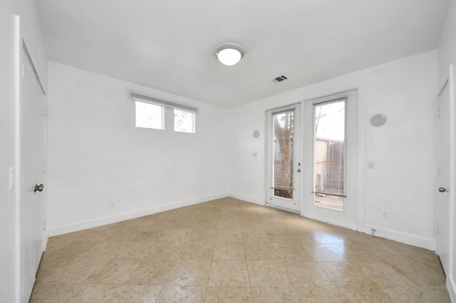 2436 Bissonnet Street 8, Houston, TX 77005