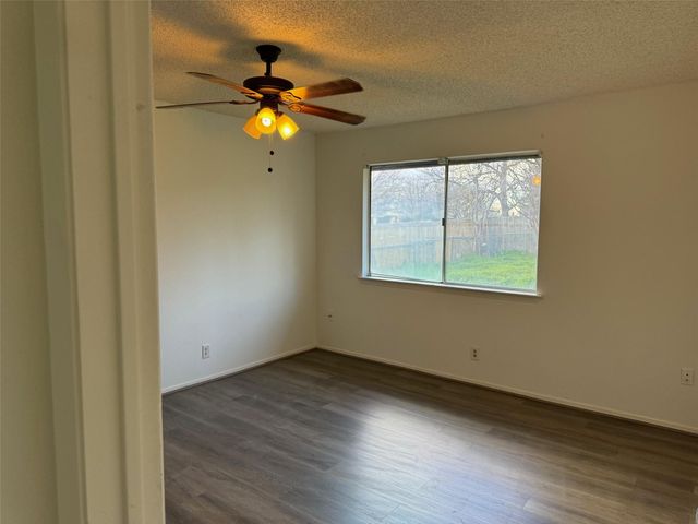 12800 Irongate Ave, Austin, TX 78727