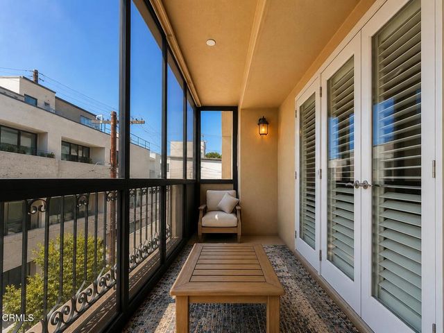 12021 Guerin 304, Studio City, CA 91604