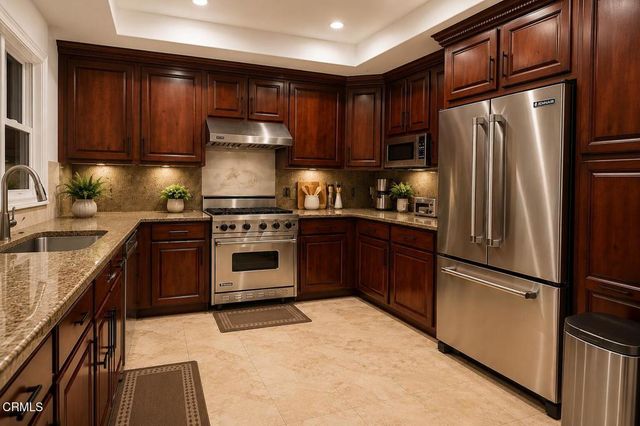 12021 Guerin 304, Studio City, CA 91604