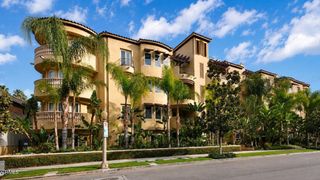 12021 Guerin 304, Studio City, CA 91604