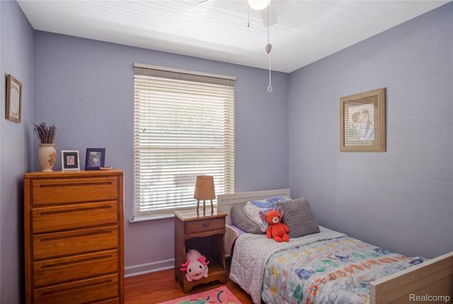 7878 Charrington Drive, Canton Charter Township, MI 48187