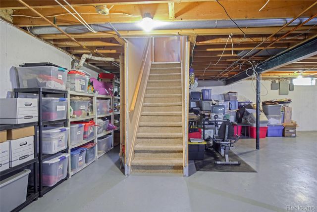7878 Charrington Drive, Canton Charter Township, MI 48187