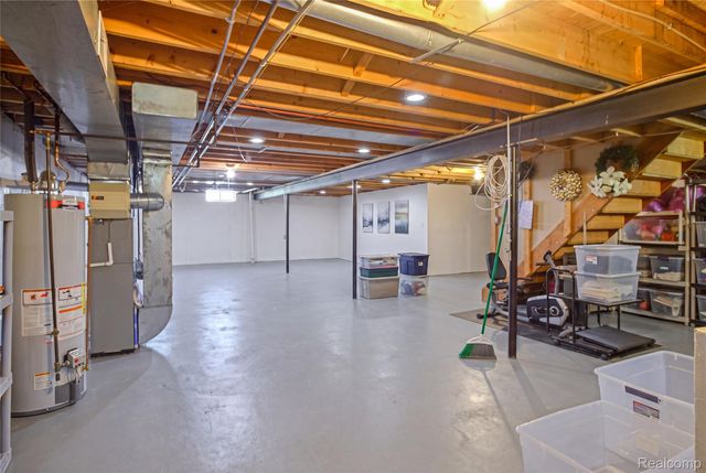 7878 Charrington Drive, Canton Charter Township, MI 48187