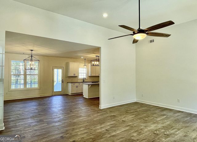 150 Crystal Ridge Drive, Milledgeville, GA 31061