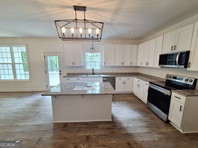 150 Crystal Ridge Drive, Milledgeville, GA 31061