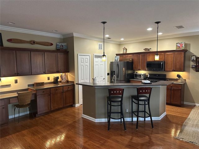122 RIDGEWAY BLVD, Deland, FL 32724