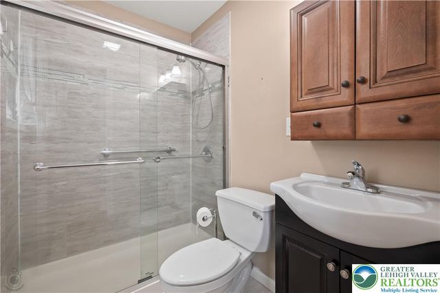 3651 Timberlane Drive, Palmer Twp, PA 18045