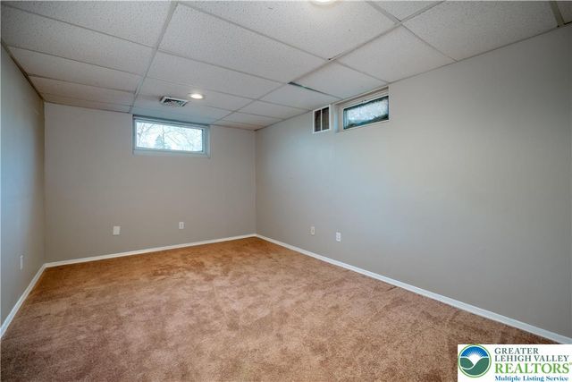 3651 Timberlane Drive, Palmer Twp, PA 18045