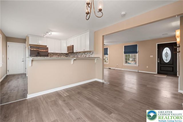 3651 Timberlane Drive, Palmer Twp, PA 18045