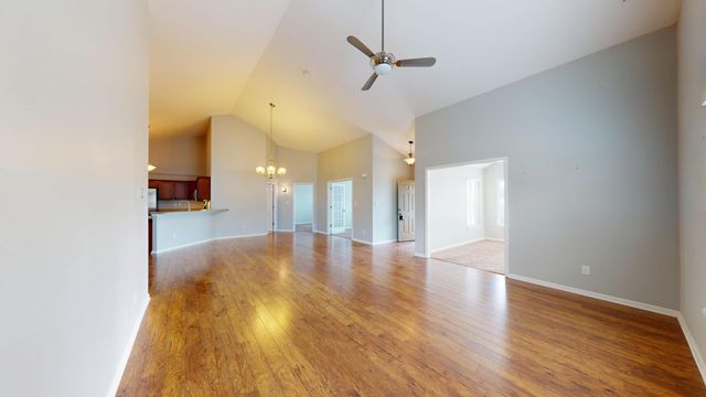 5260 E 109th Place, Crown Point, IN 46307