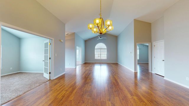 5260 E 109th Place, Crown Point, IN 46307