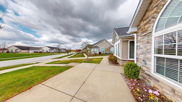 5260 E 109th Place, Crown Point, IN 46307