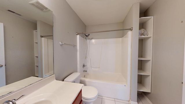 5260 E 109th Place, Crown Point, IN 46307