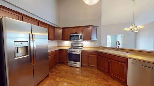 5260 E 109th Place, Crown Point, IN 46307