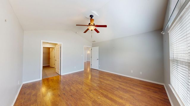 5260 E 109th Place, Crown Point, IN 46307