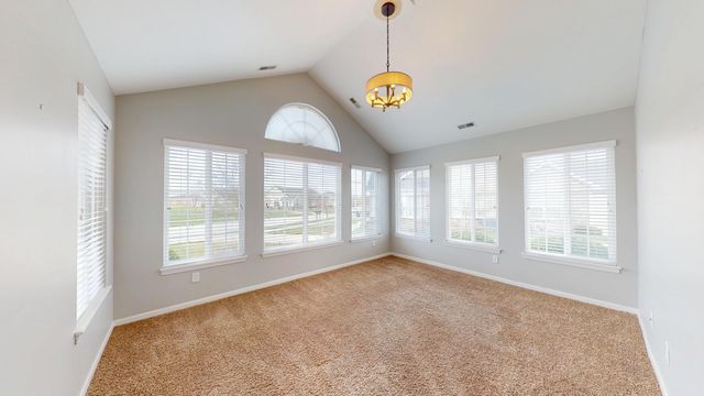 5260 E 109th Place, Crown Point, IN 46307