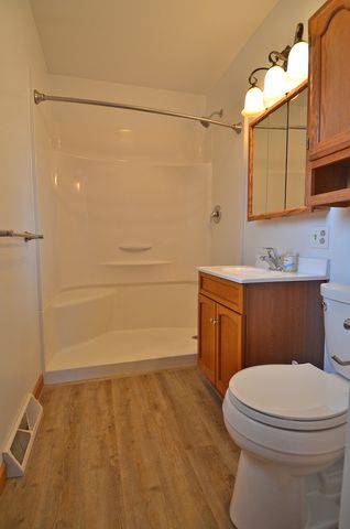 311 S Otter Creek Road, Streator, IL 61364