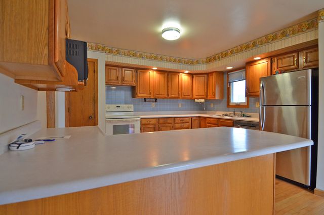 311 S Otter Creek Road, Streator, IL 61364