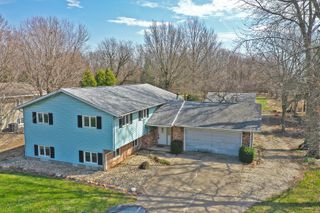 311 S Otter Creek Road, Streator, IL 61364