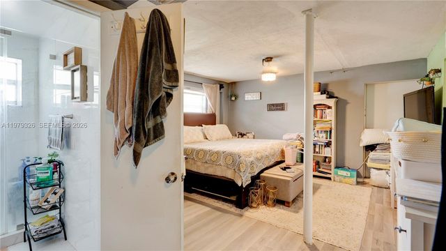 1715 SW 84th Ave, Miami, FL 33155