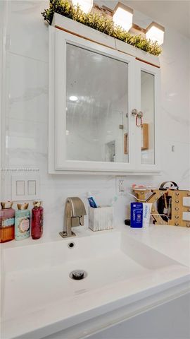 1715 SW 84th Ave, Miami, FL 33155