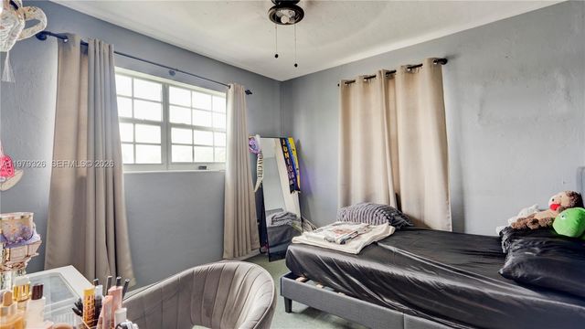 1715 SW 84th Ave, Miami, FL 33155