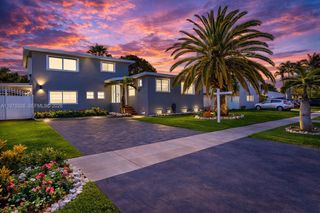 1715 SW 84th Ave, Miami, FL 33155