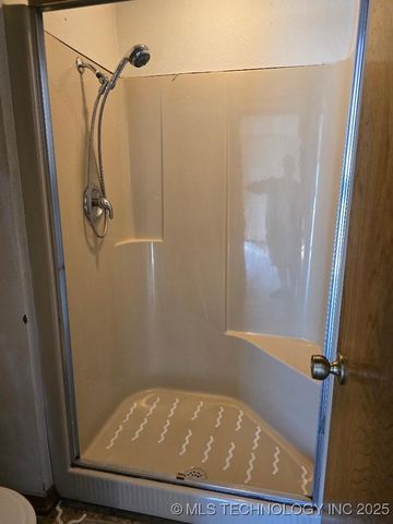 402 Valley View Road, Cleveland, OK 74020