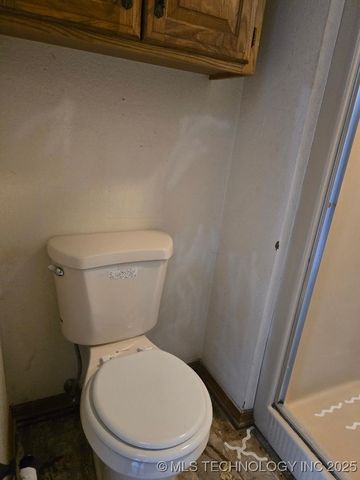 402 Valley View Road, Cleveland, OK 74020