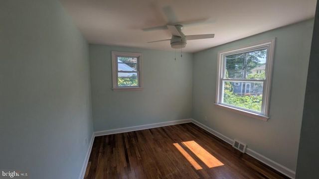 22 W DALE RD, Wilmington, DE 19810