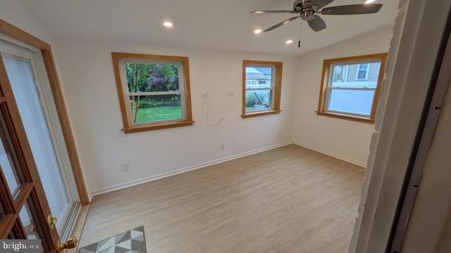 22 W DALE RD, Wilmington, DE 19810