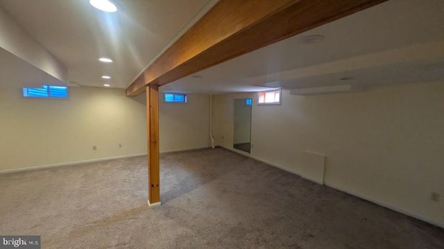 22 W DALE RD, Wilmington, DE 19810
