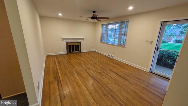 22 W DALE RD, Wilmington, DE 19810