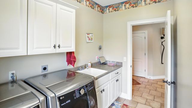 600 One Straight Drive, Ovid Twp, MI 49036