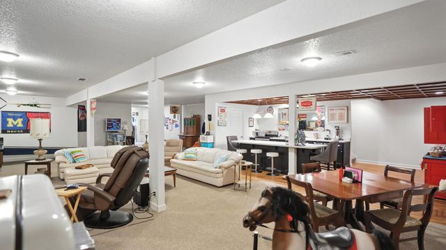 600 One Straight Drive, Ovid Twp, MI 49036