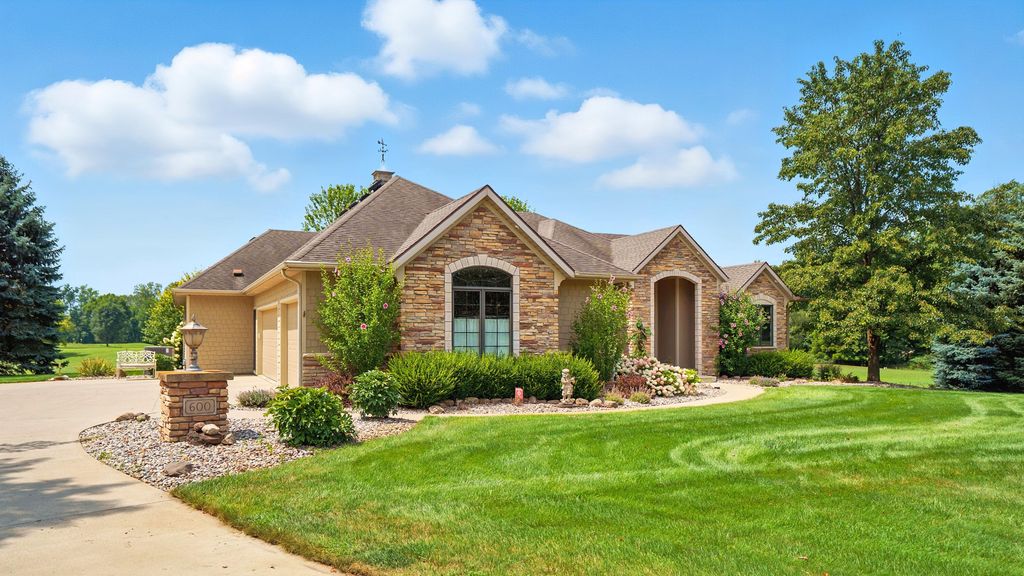 600 One Straight Drive, Ovid Twp, MI 49036