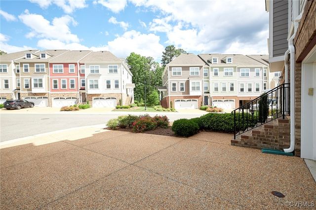 4512 Hobble Cir, Glen Allen, VA 23060