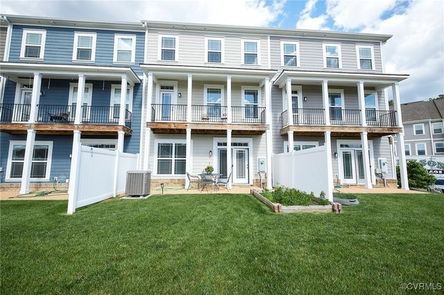 4512 Hobble Cir, Glen Allen, VA 23060
