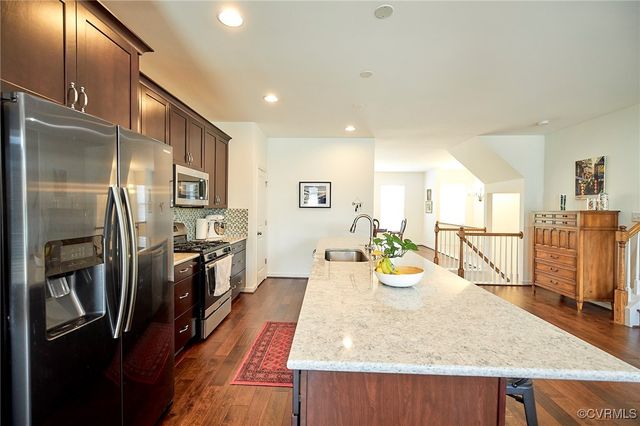 4512 Hobble Cir, Glen Allen, VA 23060