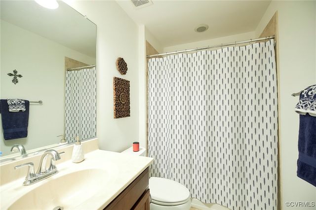 4512 Hobble Cir, Glen Allen, VA 23060