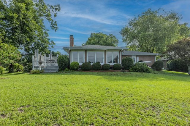 209 Edgewater Drive, Anderson, SC 29626