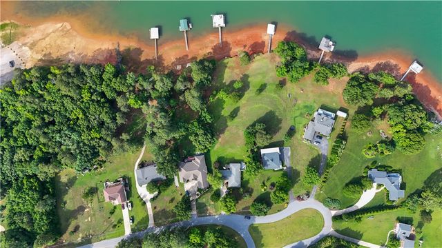 209 Edgewater Drive, Anderson, SC 29626