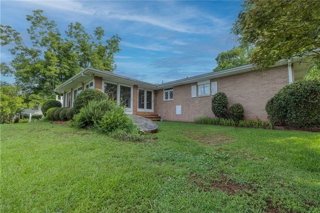 209 Edgewater Drive, Anderson, SC 29626