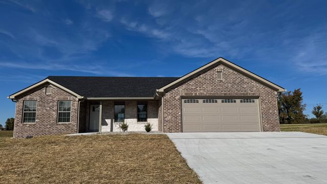 38 Js Lane, London, KY 40741