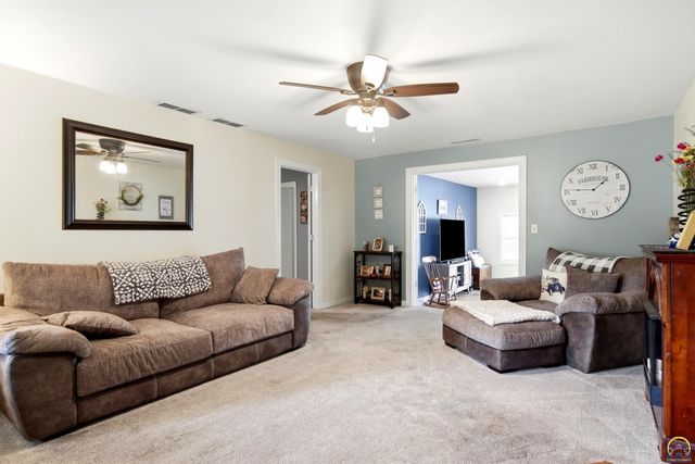 2231 NW Polk ST, Topeka, KS 66608