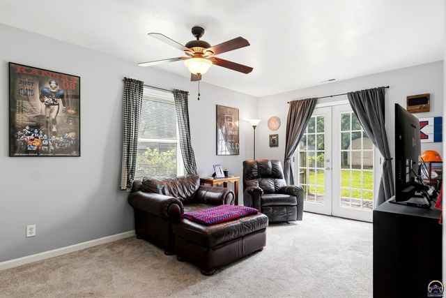 2231 NW Polk ST, Topeka, KS 66608