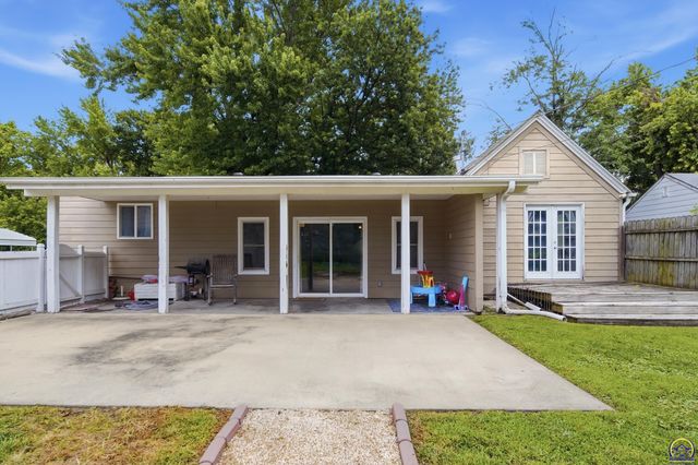 2231 NW Polk ST, Topeka, KS 66608