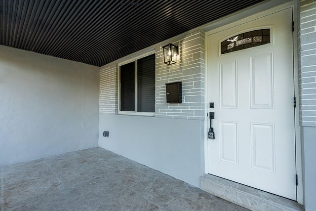 2857 Adams Street, Hollywood, FL 33020